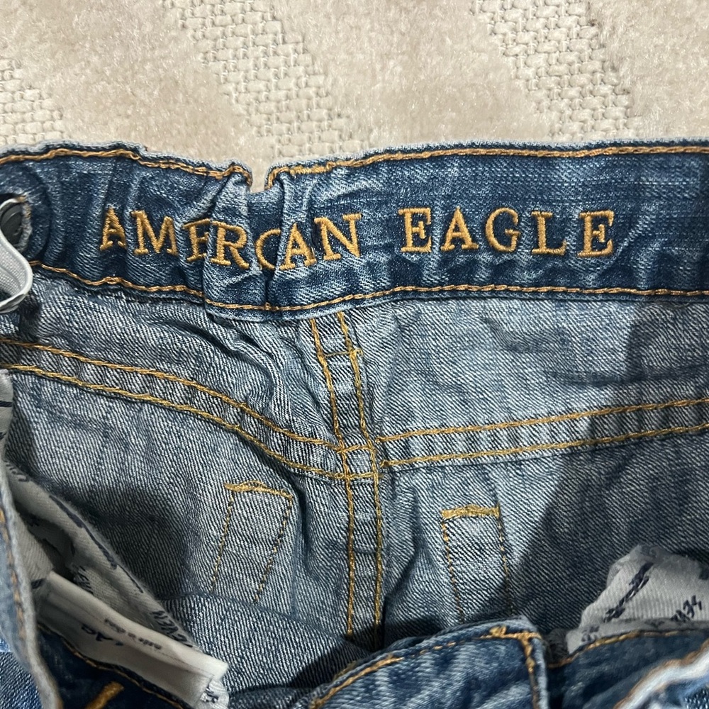 Boys/kids American Eagle Outfitters Blue Straight Leg Jeans - Picture 2 of 3